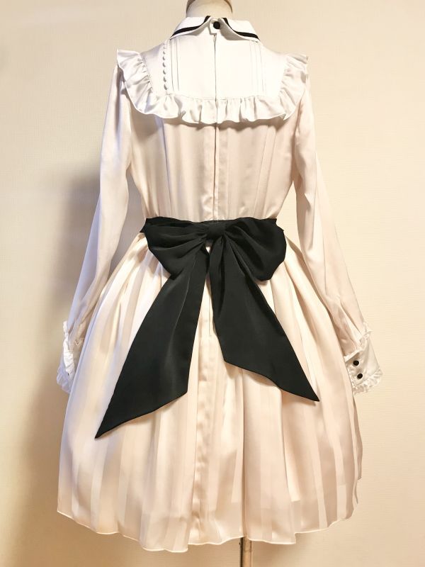 Angelic Pretty/Vintage Doll 長袖OP アイボリー - Usagiyouhinten